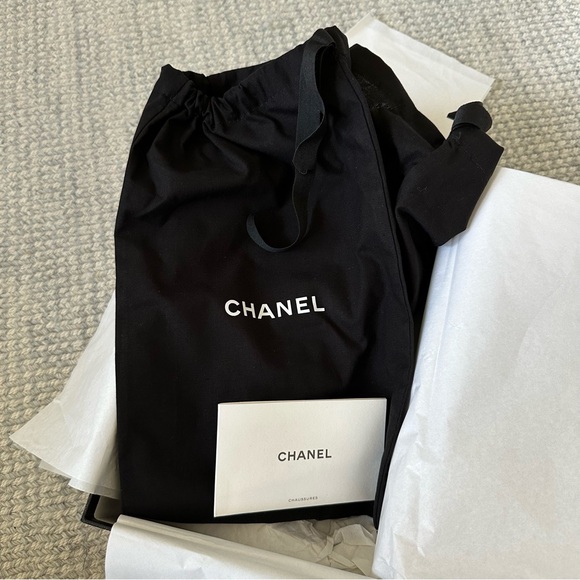 Chanel Quilted Ballet Flat - Black - Picture 5 of 8